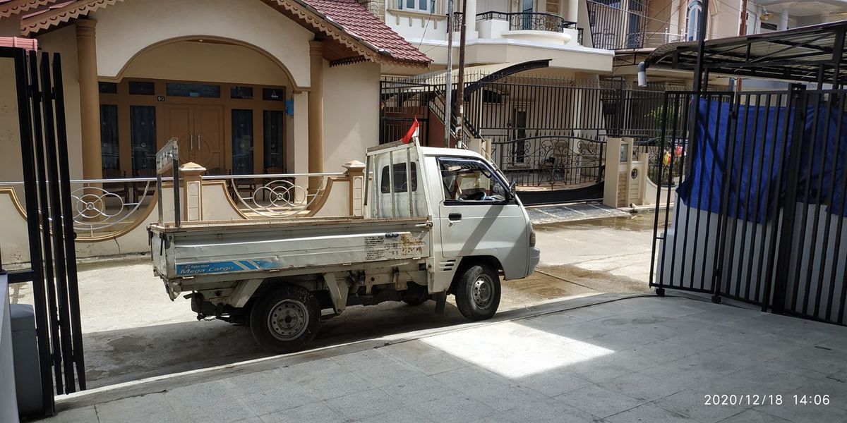 Kanopi & Pintu Dorong Lipat Peniti - Dokumentasi Proyek